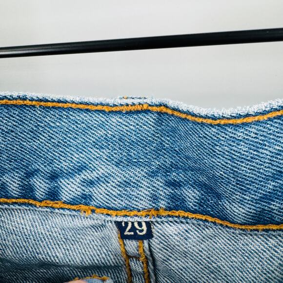 Carmar NWT Distressed Boyfriend Straight Leg Jeans Cotton Denim Size 29 - Picture 7 of 9